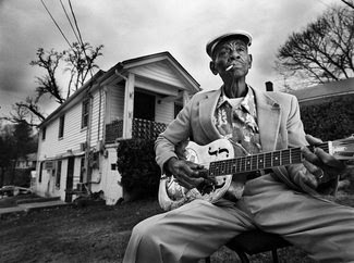 This image has an empty alt attribute; its file name is image-1.png